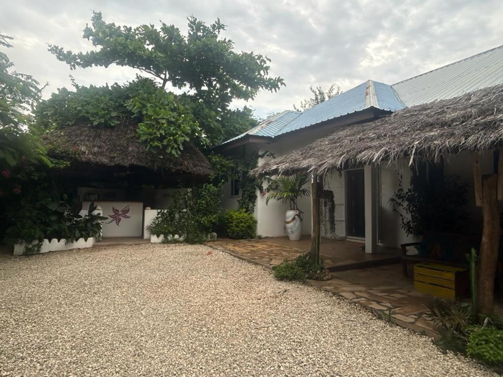Vanilla Villa Нунгви Екстериор снимка
